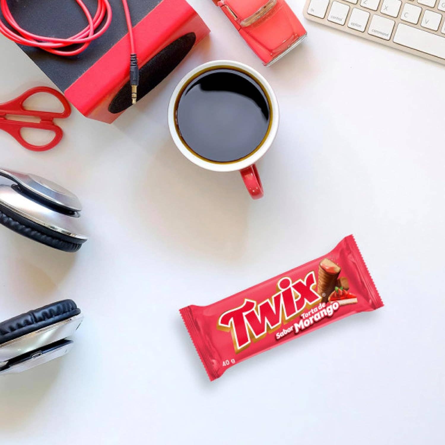 Twix Morango (Brazil)