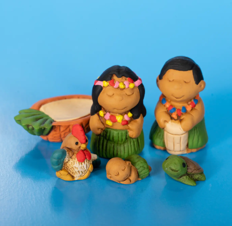 Hawaiian - Mini Nativity