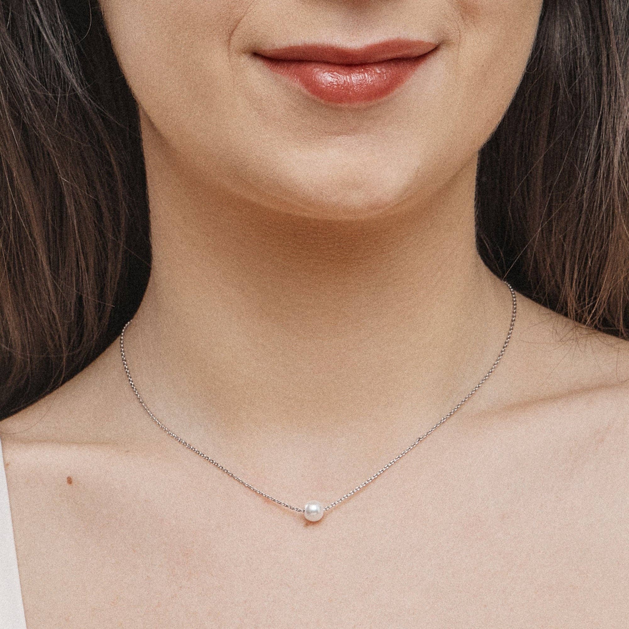 6mm Classic Pearl Charm 18K Gold Dip Necklace