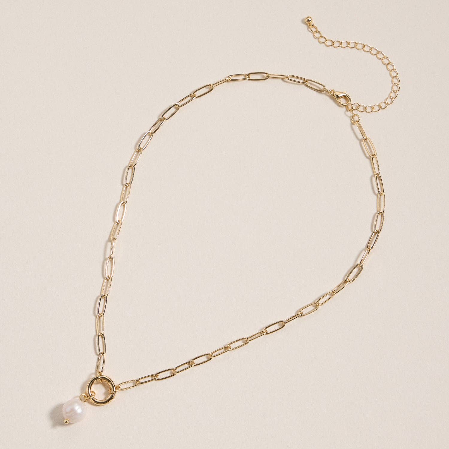 Gold Chain Necklace with Freshwater Pearl