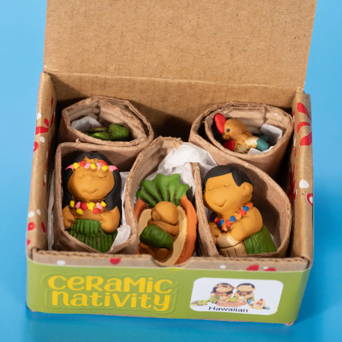 Hawaiian - Mini Nativity