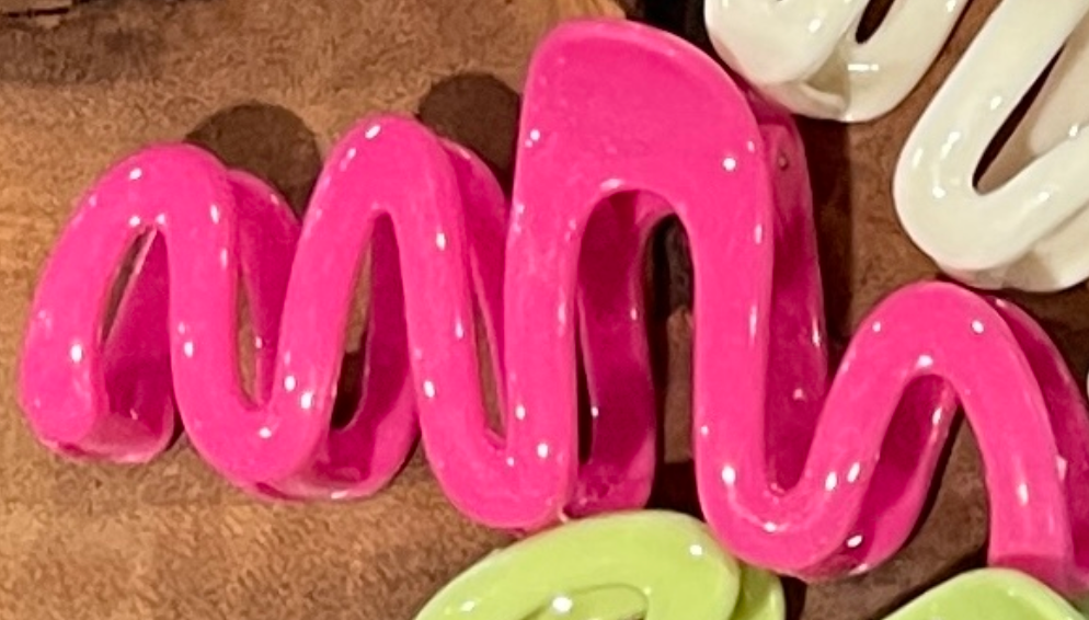 Island Wave Squiggle Claw Clip